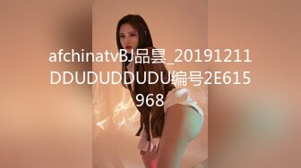 样子可爱的萌妹子网吧提供撸管服务猛射妹子搞完撒个尿